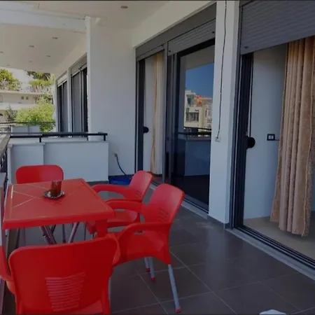 Jona Apartment Sarande