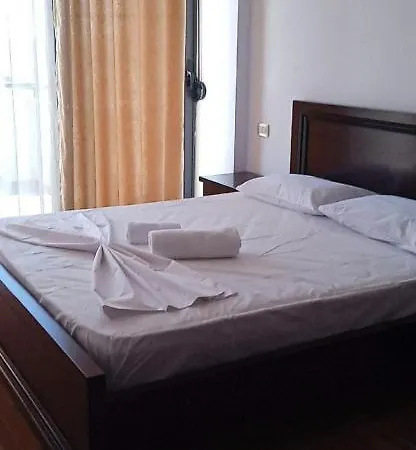 Jona Apartment *